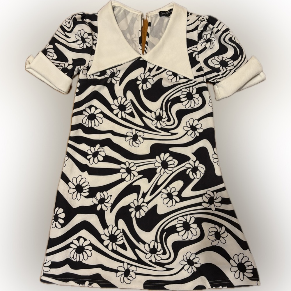Smak Parlour retro, psychedelic black and white mini dress with collar. NWT